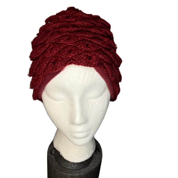 Cute womans hat - Picture 2 of 5